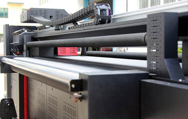 Hybrid UV Printer MT-UV2000HE (Roll to Roll & Flatbed)