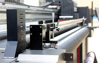 Hybrid UV Printer MT-UV2000HE (Roll to Roll & Flatbed)